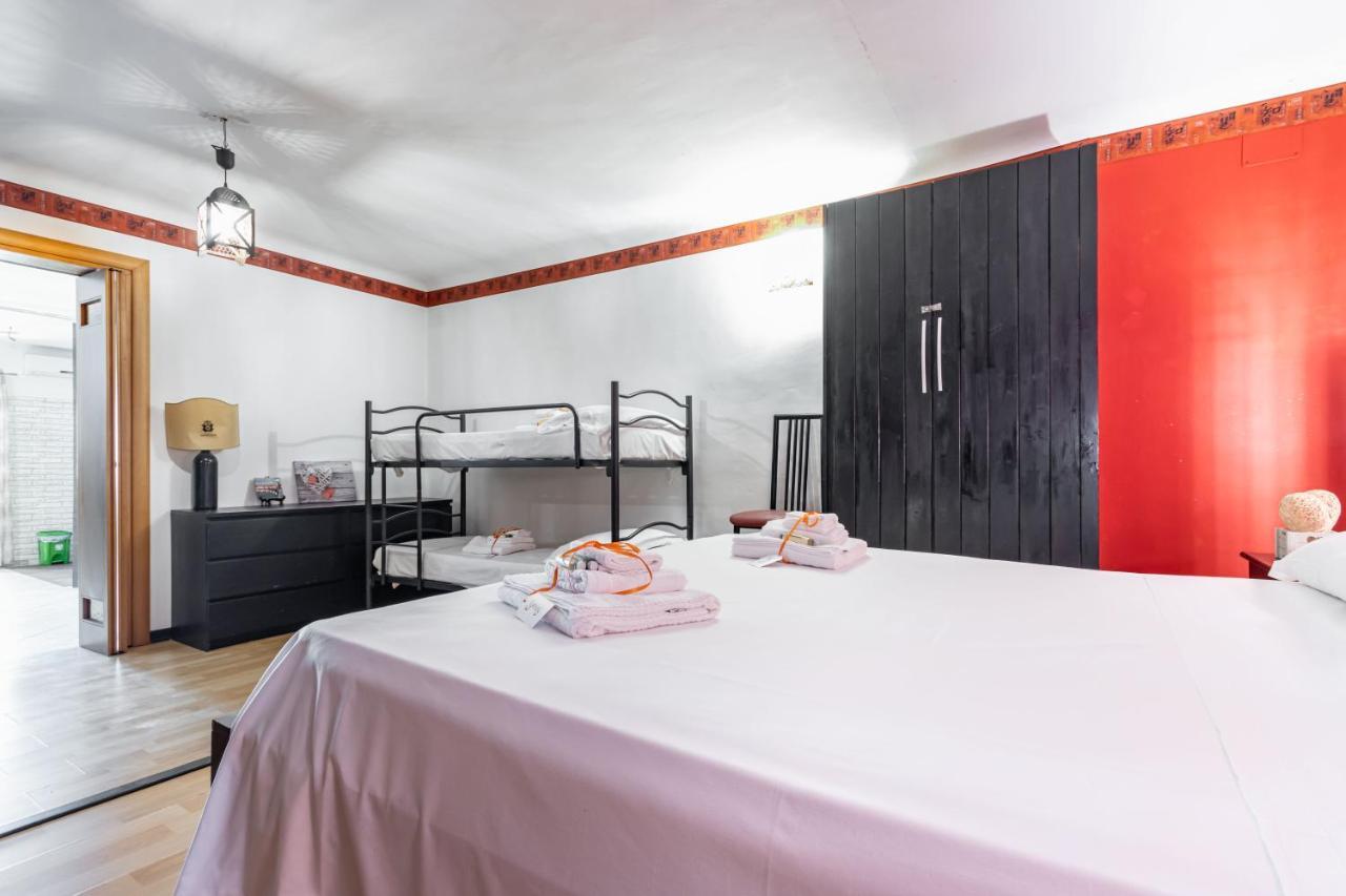 San Nicola Apartments By Rentbeat Bari Dış mekan fotoğraf