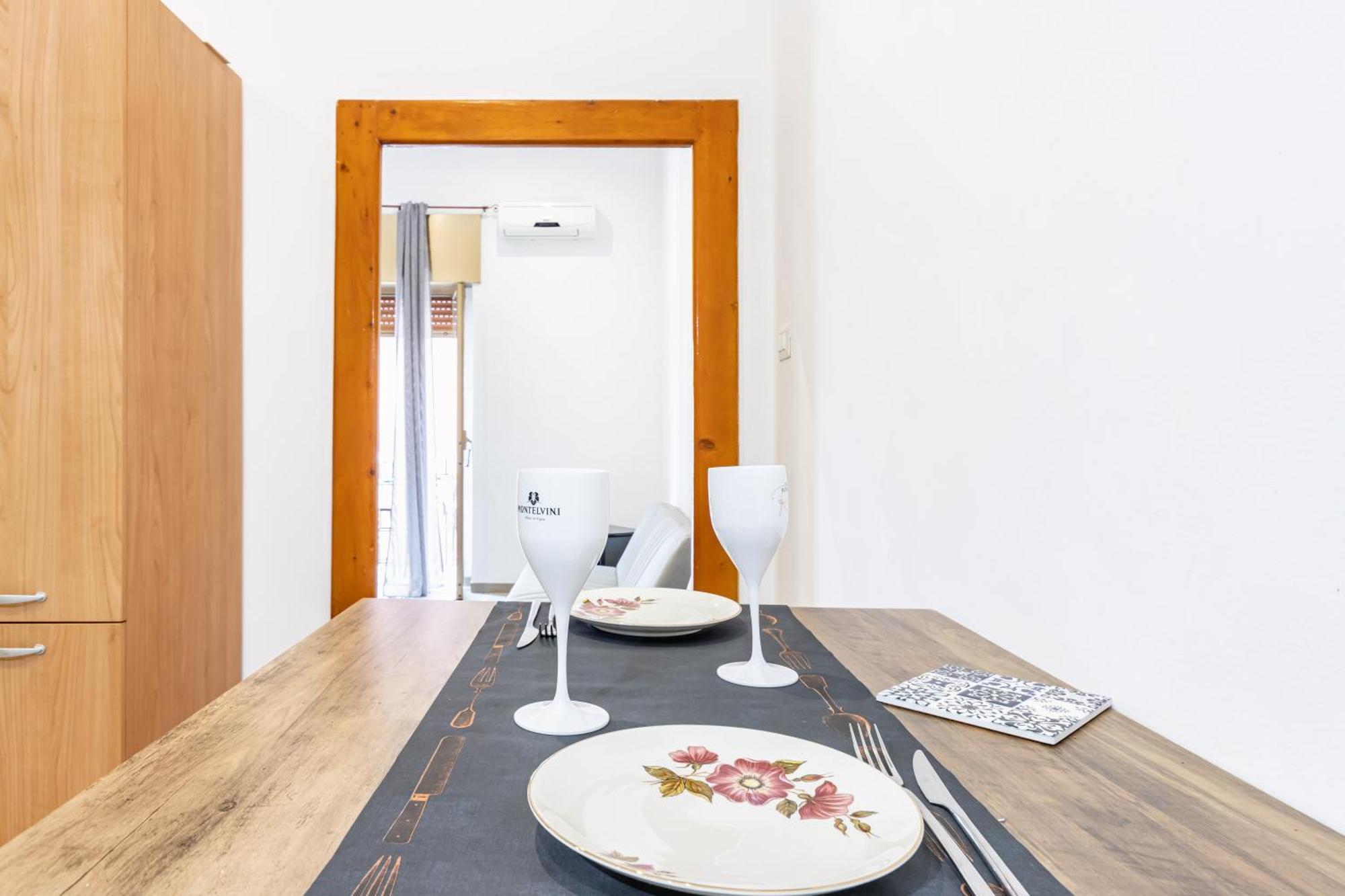 San Nicola Apartments By Rentbeat Bari Dış mekan fotoğraf