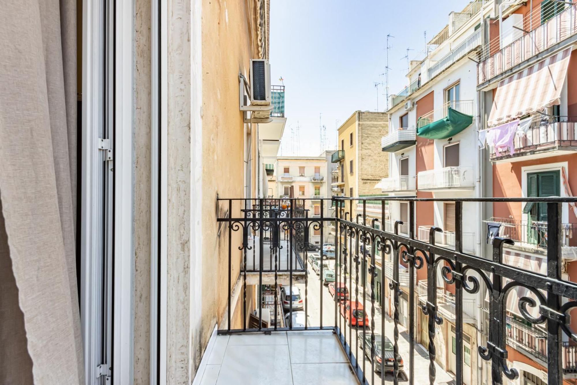 San Nicola Apartments By Rentbeat Bari Dış mekan fotoğraf