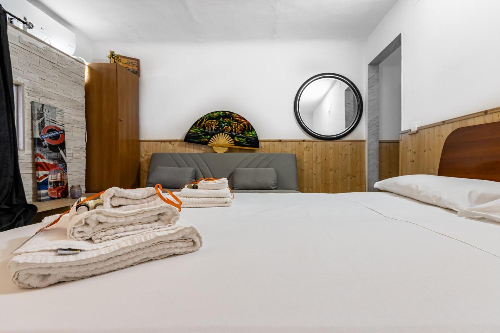 San Nicola Apartments By Rentbeat Bari Dış mekan fotoğraf
