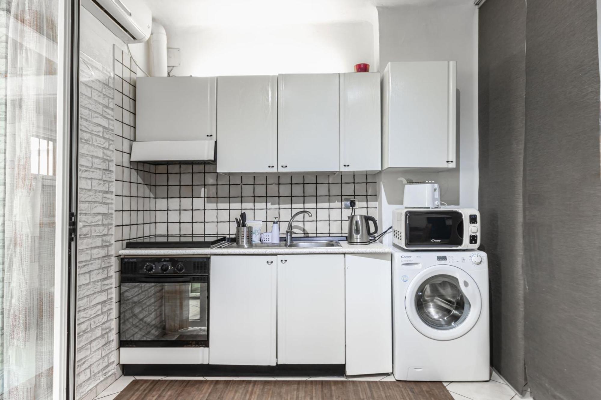 San Nicola Apartments By Rentbeat Bari Dış mekan fotoğraf