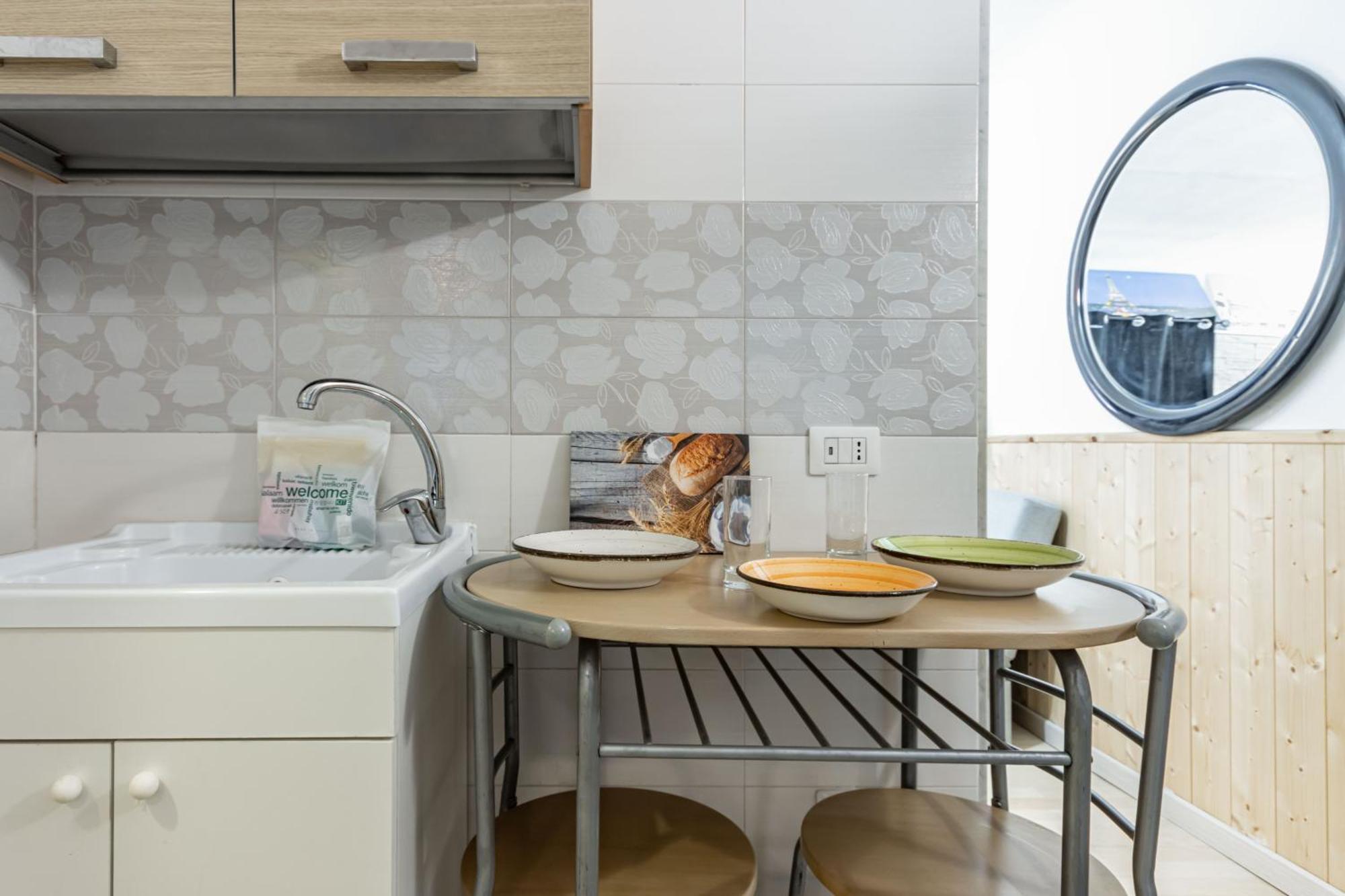 San Nicola Apartments By Rentbeat Bari Dış mekan fotoğraf